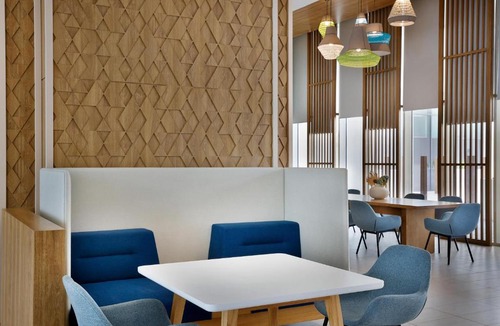 Garhoud Hotel | Element by Marriott Dubai Airport