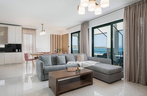 Nea Chora Apartment | ELIA PENTHOUSE