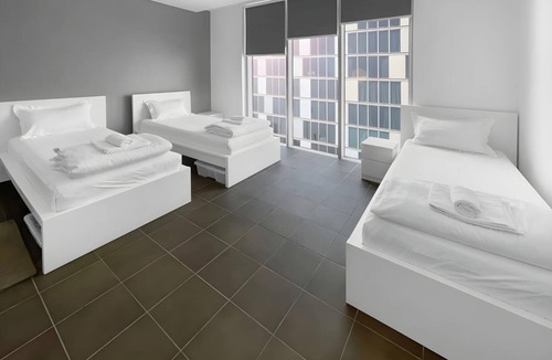 Trade Centre 1 Hotel | ES Studios