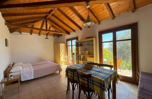 Karvelas House | Esperides