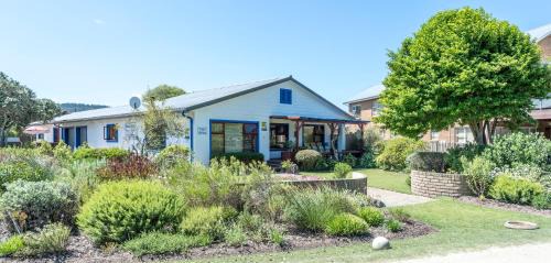 Sedgefield House | Estuary Breeze