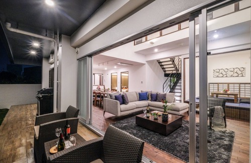 Ginowan House | Exceptional Private Villa Central in Okinawa/Ginowan Okinawa