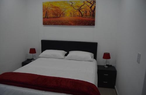 Mowbray House | Fama Lodge Rm13