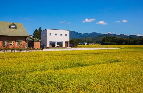 Senboku Villa | Farm To Table NORICHIE 1日1組限定の一棟貸し 田園風景と星空を楽しむ 自家農園&地元食材の夕朝食付き