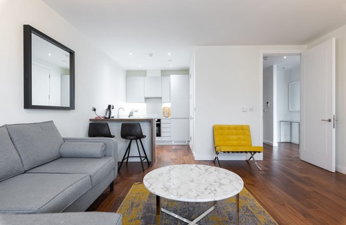 Dundrum Apartment | Fernbank