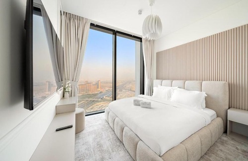 Nad Al Sheba Apartment | FIRST CLASS 4BR Sobha Skyline Luxury