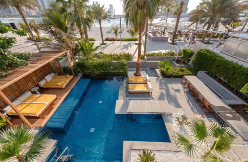 Palm Jumeirah Villa | FIVE Palm Beachfront Villa -Private Pool & Jacuzzi, Panoramic Views, by Exclusive Holiday Homes