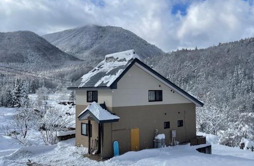 Yamanouchi Apartment | Five Peaks Ryuoo