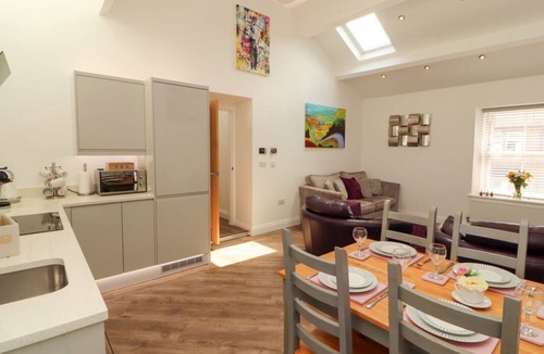Carnforth Apartment | Flat 3, Carnforth - Cozy Retreat