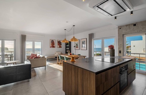 Foz do Arelho Apartment | FozPanoramic Vacations in Style with amazing views