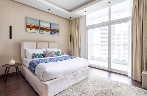 Barsha Heights Apartment | Frank Porter - Tecom