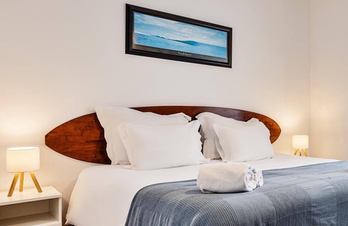 Peniche Hostel | FreeSurfCamp
