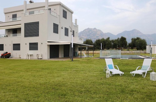 Agrilos House | Geo Boutique Villa