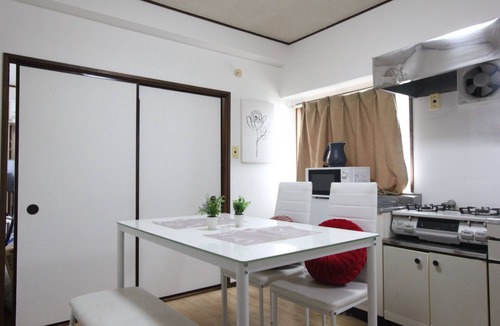 Kabukicho Apartment | Great Location & Value! Cozy Shinjuku Stay - 5 min to Station & Kabukicho Tower3