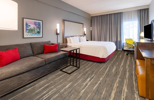 Commerce Hotel | Hampton Inn Commerce