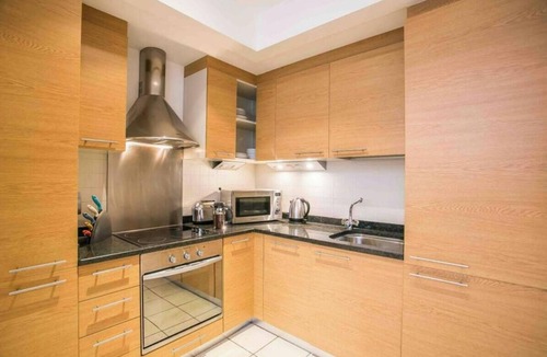 Grand Canal Dock Apartment | Hanover Dock One Bedroom Apartment