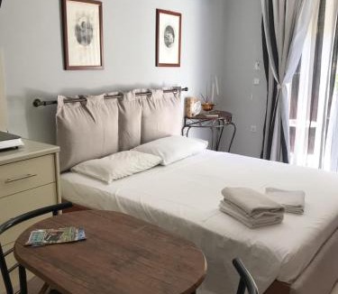 Koskinou Apartment | Haplotēs Rhodes Studio
