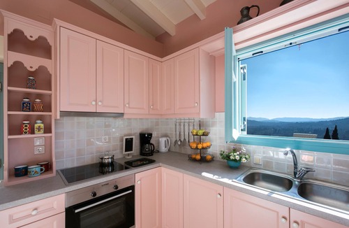 Ano Korakiana Apartment | Harmony House