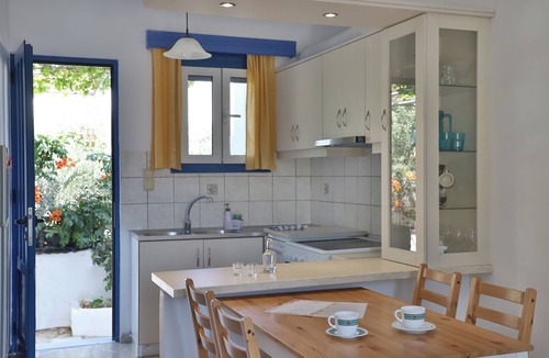 Pilalimata House | Helios Studios & Apts