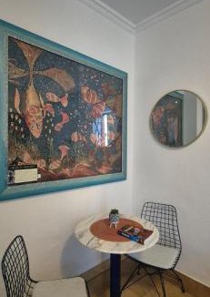 Vathi Apartment | Hera's Hideaway