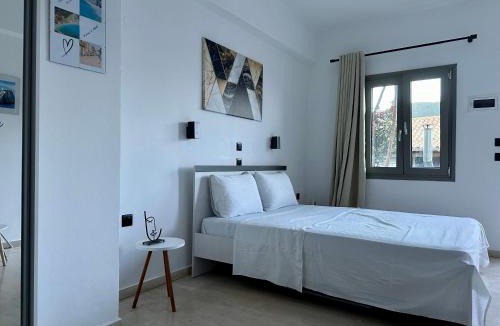 Vassiliki Apartment | Hercules Studio
