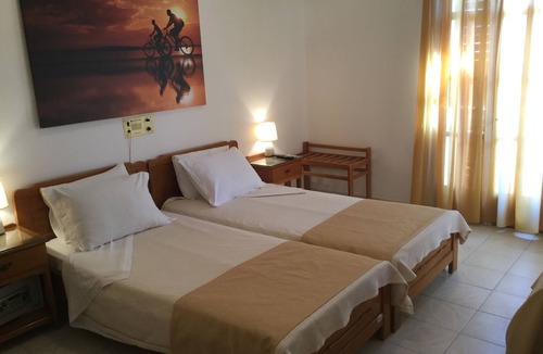 Livadi Hotel | Hotel Asteri
