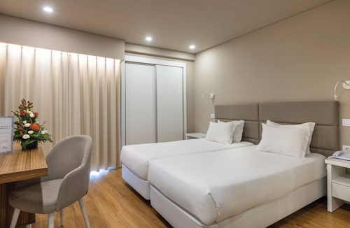 Nossa Senhora do Populo Hotel | Hotel Cristal Caldas