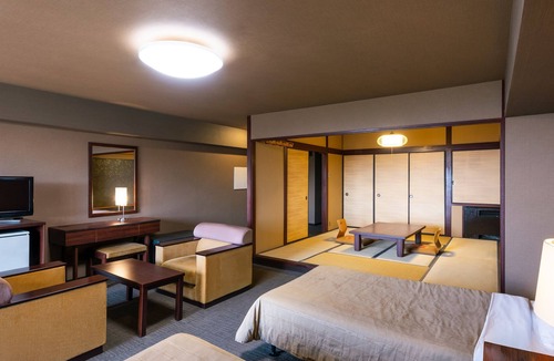 Kyomachi Onsen Hotel | Hotel Kirishima Castle