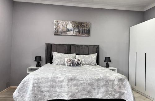 Berea Bed & Breakfast | Human on Ten BnB