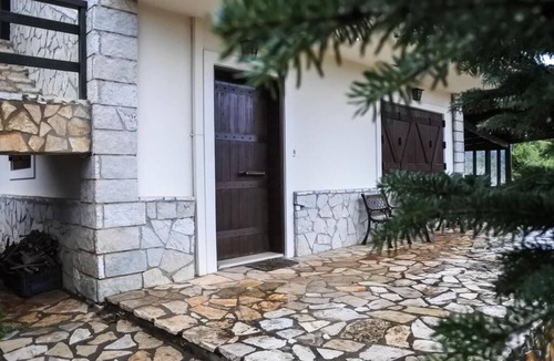 Synikia Mesi Trikalon House | Hyas Residence 2 - Garden View