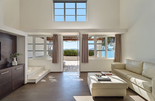 Plepi Hotel | Hydra Beach Resort