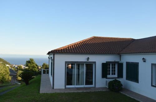 Agua de Pau Villa | Hydrangea House