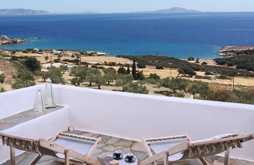 Paros House | Idyllic Views House for 6!