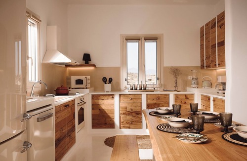 Pachena Villa | infinity seafront villa