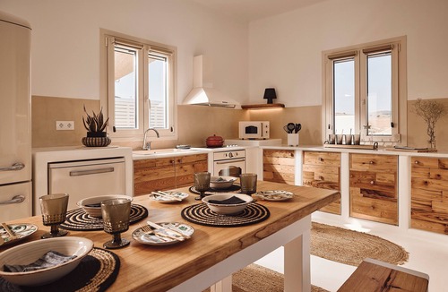 Pachena Villa | infinity seafront villa