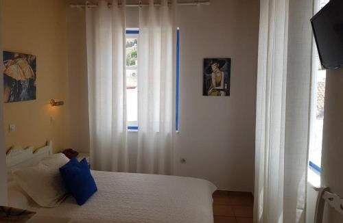 idhra House | Ippokampos