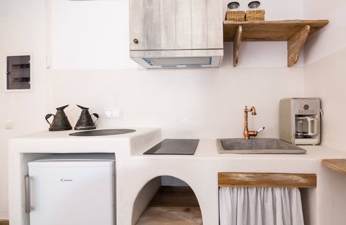 Koundouros House | Iris Villa
