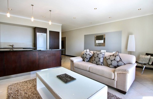 Cape Town City Centre Apartment | ITC Hospitality Group One Bedrooms Icon Building