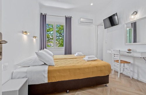 Spetses Hotel | Kamelia Hotel