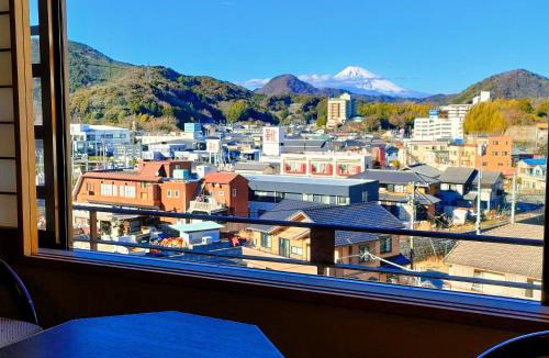 Izu Nagaoka Onsen Hotel | Kameya Ean