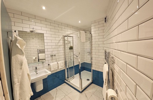Sutton Cross Hotel | King Sitric