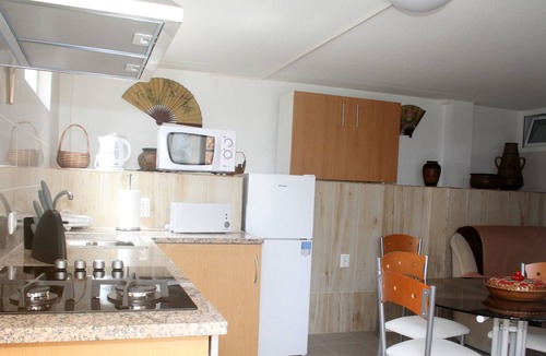 Evora de Alcobaca Villa | KITCHENETTE-``O NINHO`` (-COMODITY AND WELL-BEING-)