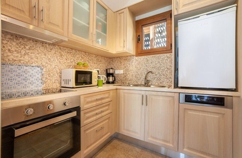 Plaka Cottage | KOLOKITHA: Spacy 1 Studio Plaka Beach Cottage