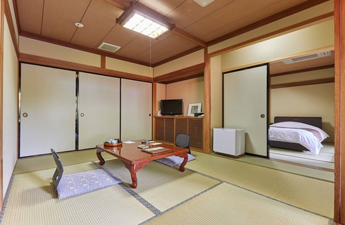 Yasugi House | Koyokan
