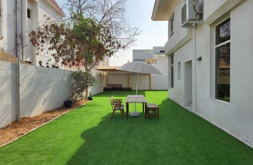 Jumeirah Villa | Large 4-bedroom villa