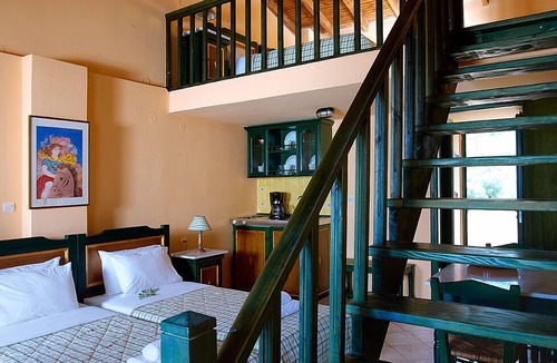 Kampos Marathokampou House | Ledra Samos Hotel