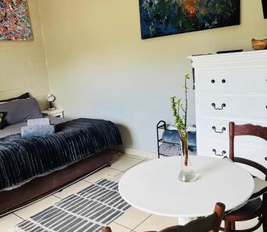 Hermanus Apartment | Lemontree