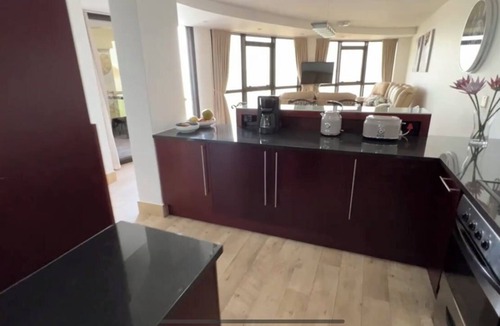 Strand Apartment | Luxury Beachfront Apartment with Panoramic Ocean Views – Strand Ocean View 1004