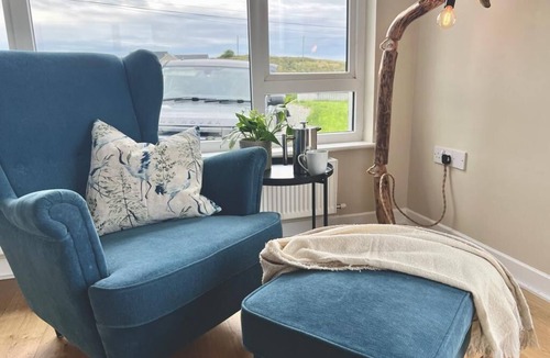Lettermacaward Villa | Luxury Donegal Beach Cottage at Dooey Beach, Dungloe
