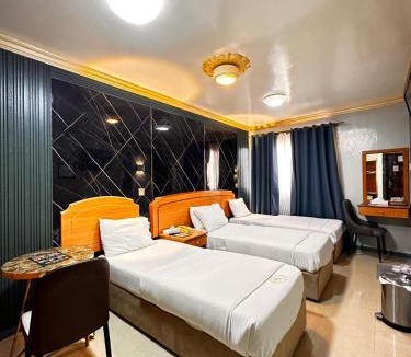 Al Sabkha Hotel | Maaeen Hotel